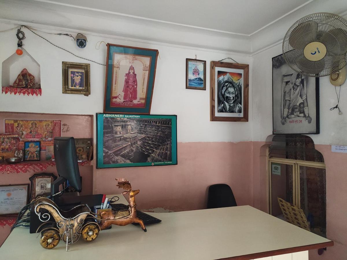 Jwala Niketan Guesthouse Private Rooms Τζαϊπούρ Εξωτερικό φωτογραφία