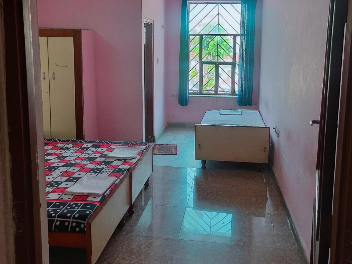 Jwala Niketan Guesthouse Private Rooms Τζαϊπούρ Εξωτερικό φωτογραφία